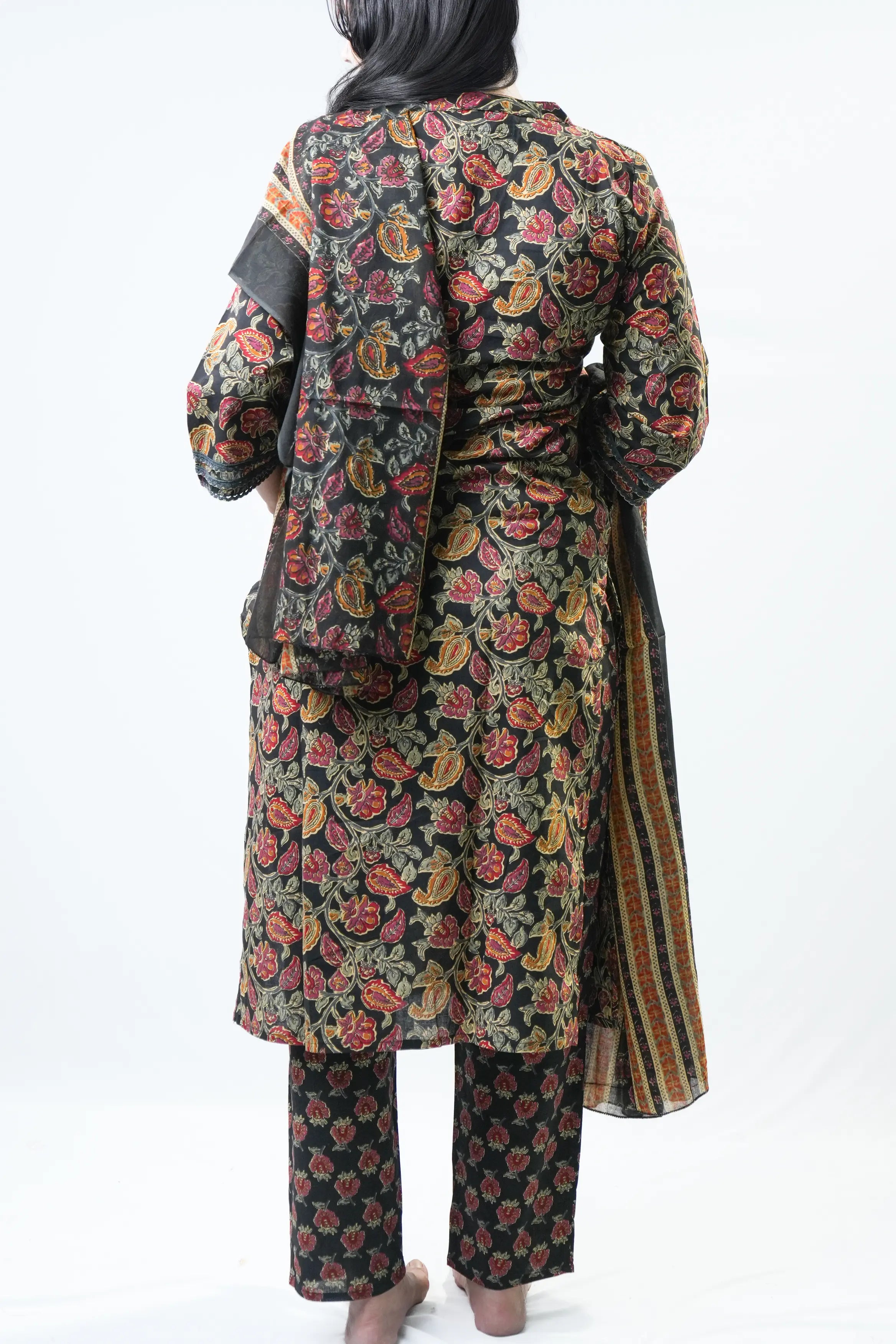 Black Autumn Floral Print Straight Kurta Set with Dupatta