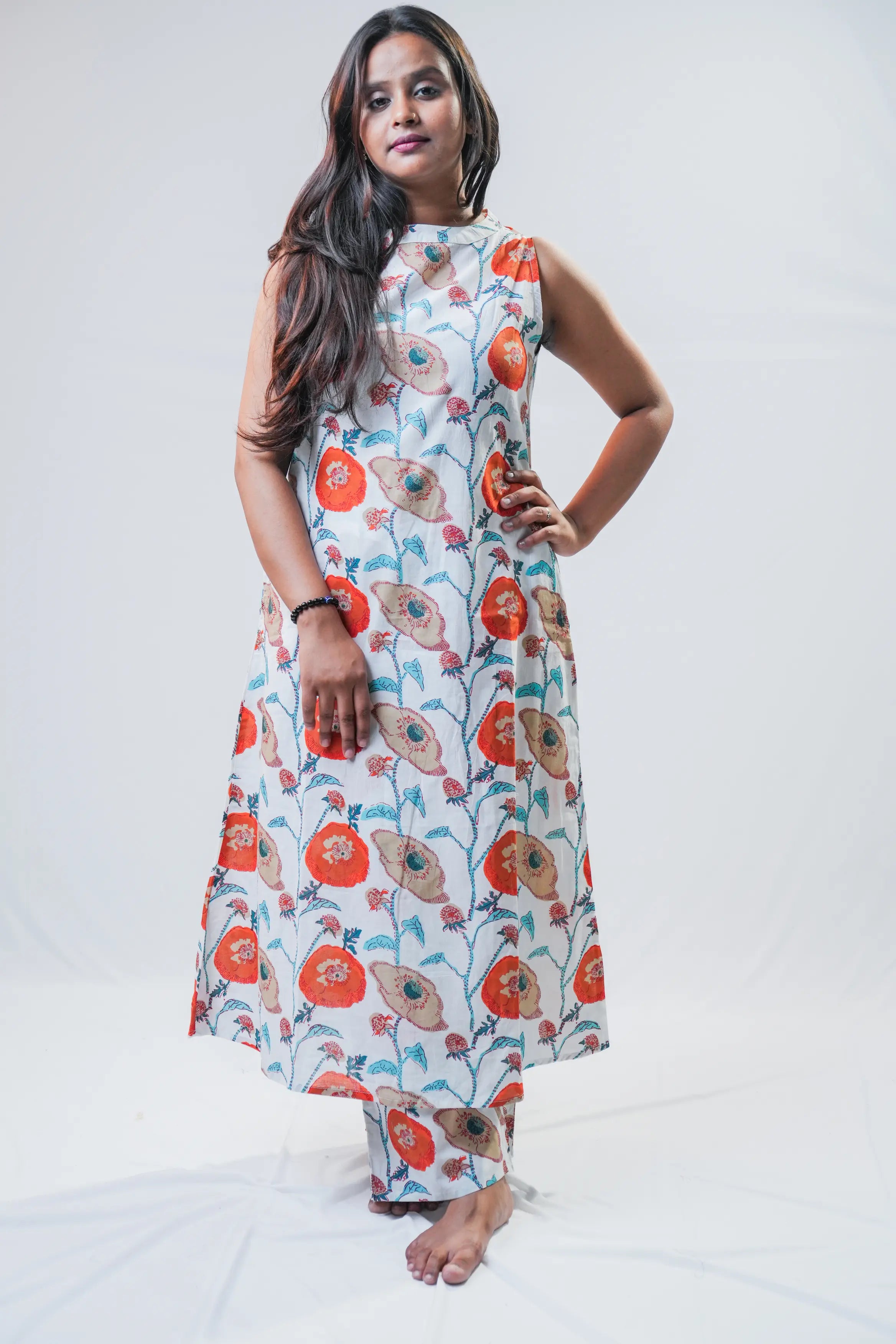 White Poppy Garden Sleeveless A-Line Kurta Set