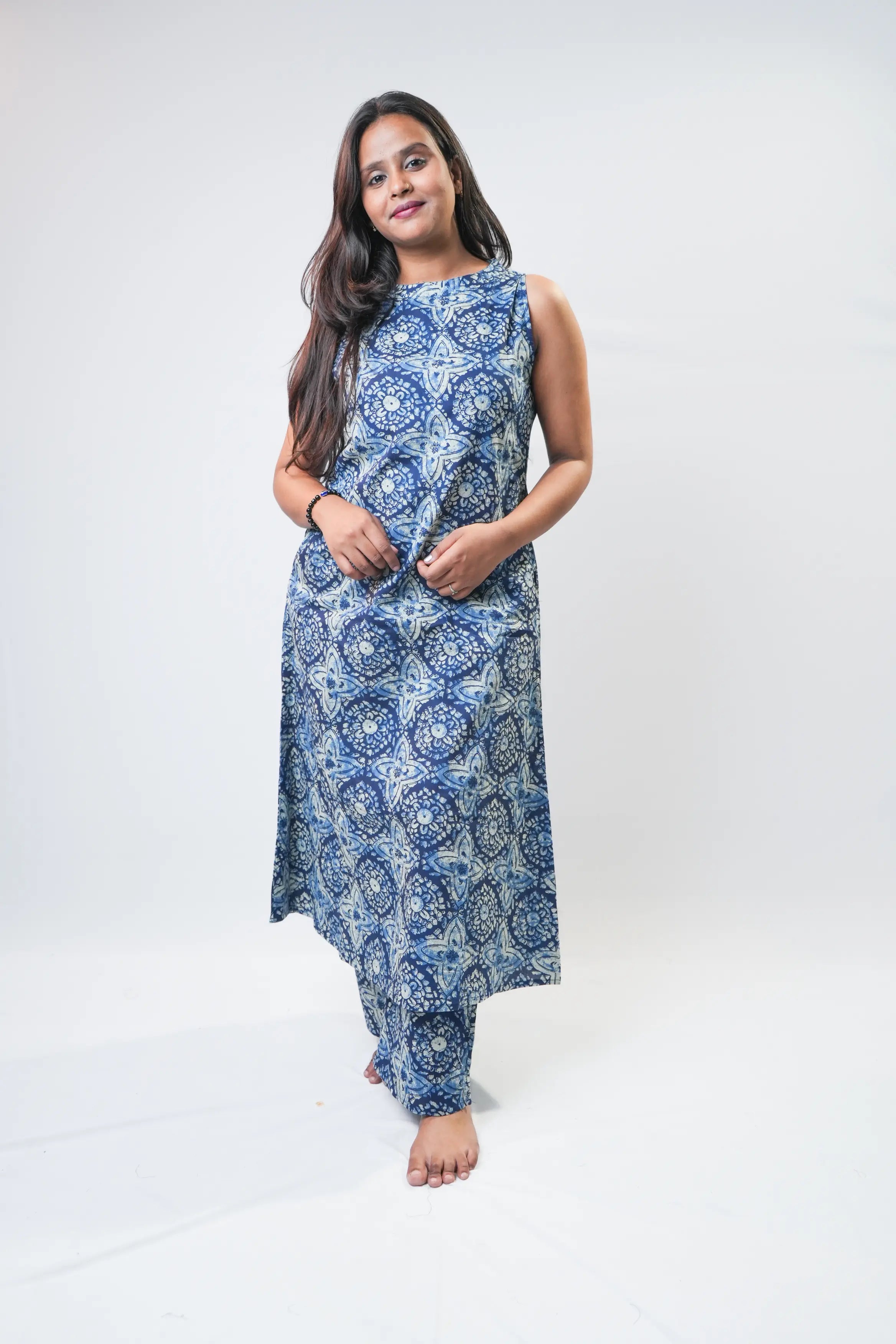 Blue Moroccan Tile Print Sleeveless Kurta Set