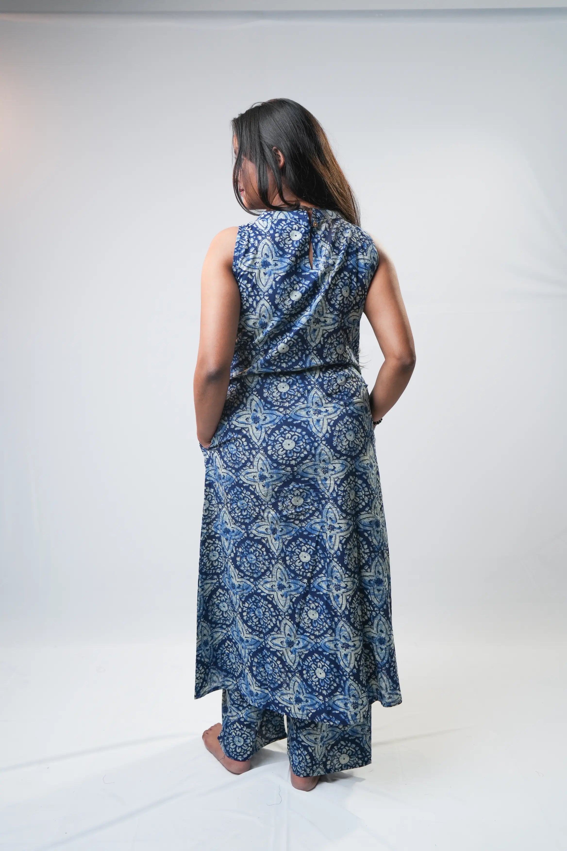 Blue Moroccan Tile Print Sleeveless Kurta Set