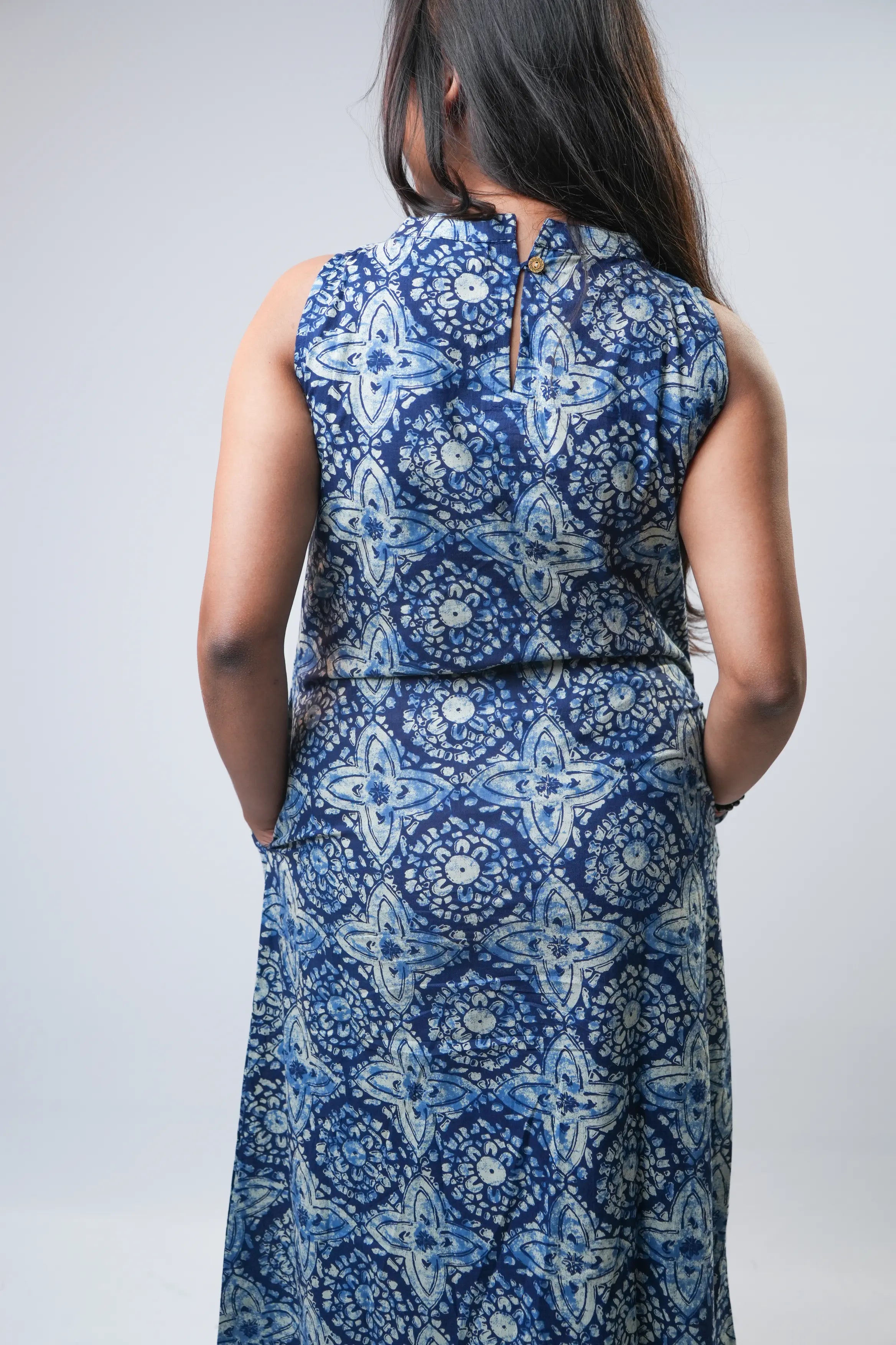 Blue Moroccan Tile Print Sleeveless Kurta Set