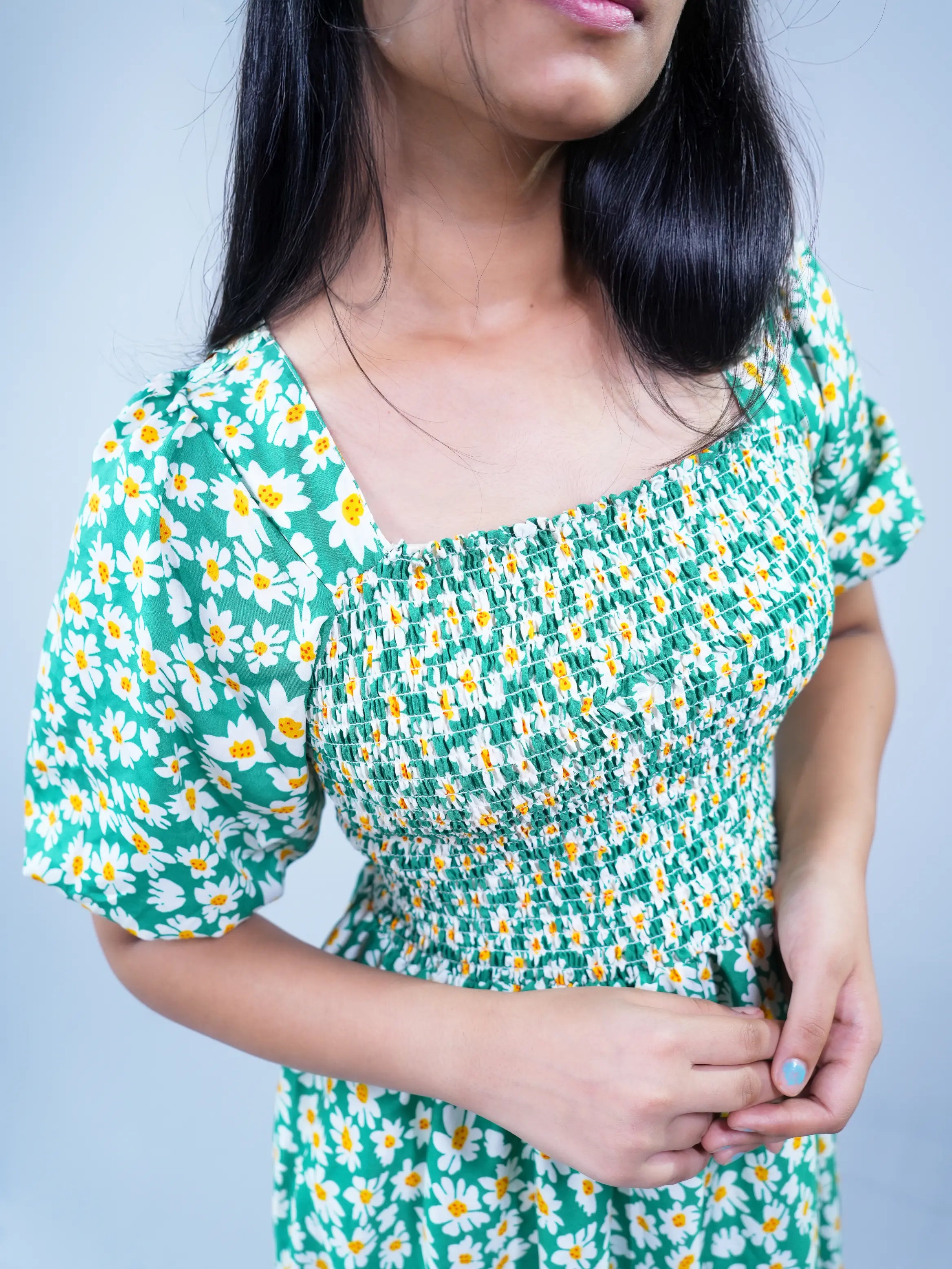 Green Daisy Print Smocked Midi Dress