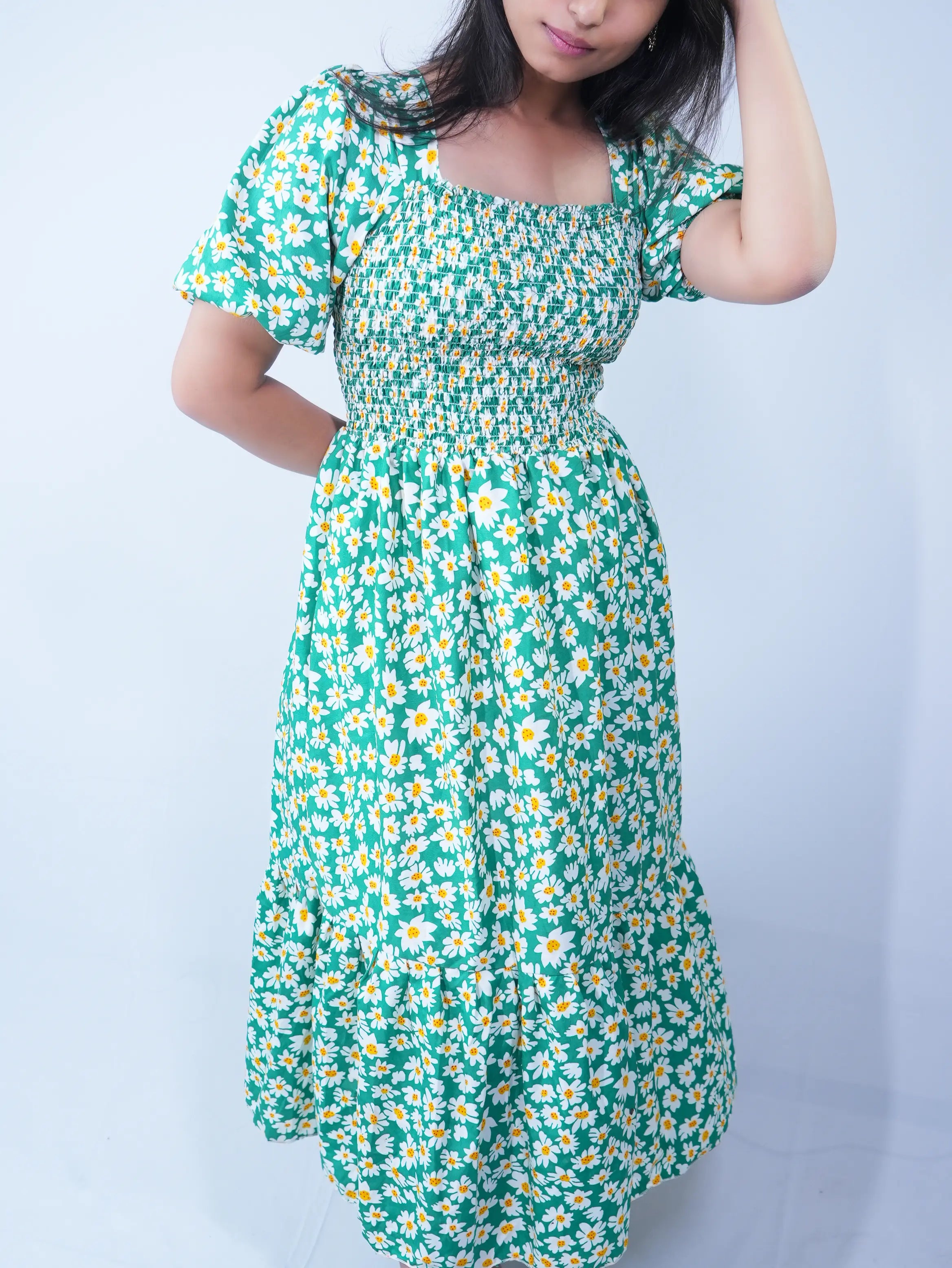 Green Daisy Print Smocked Midi Dress